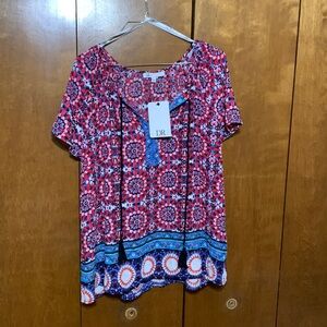 DR2- Woman’s Blouse NWT